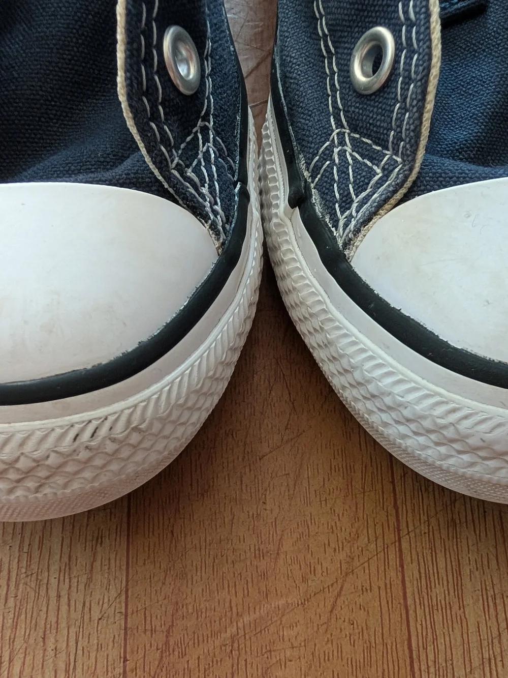 Converse Kids Black Canvas With Laces Low Top Sneakers with White Toe